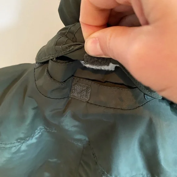❄️ 1.5-2.5y H&M Kids Army Green Winter Jacket - Picture 9 of 11